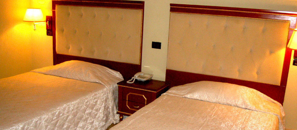 Palace Hotel Uagadugú Exterior foto