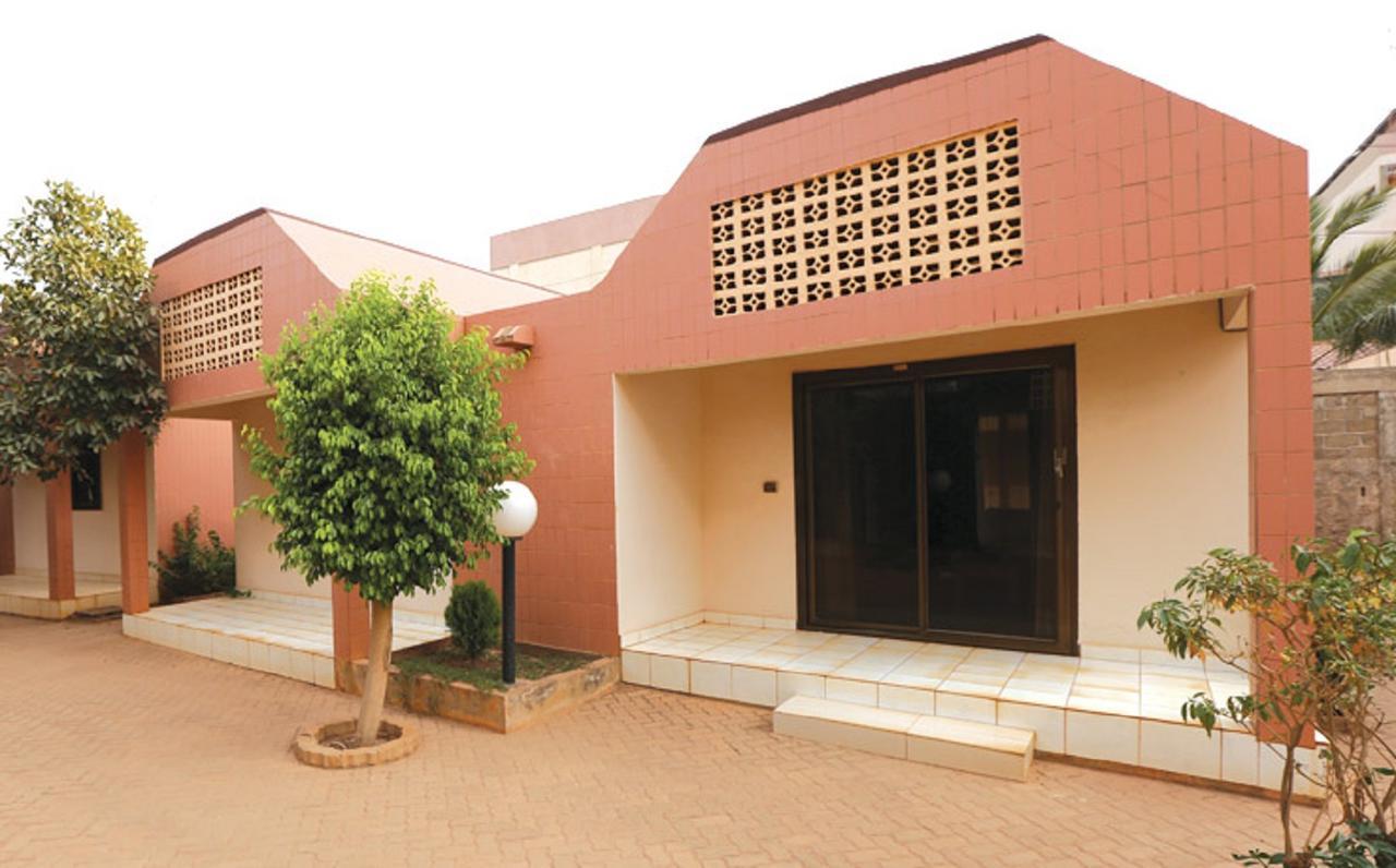 Palace Hotel Uagadugú Exterior foto